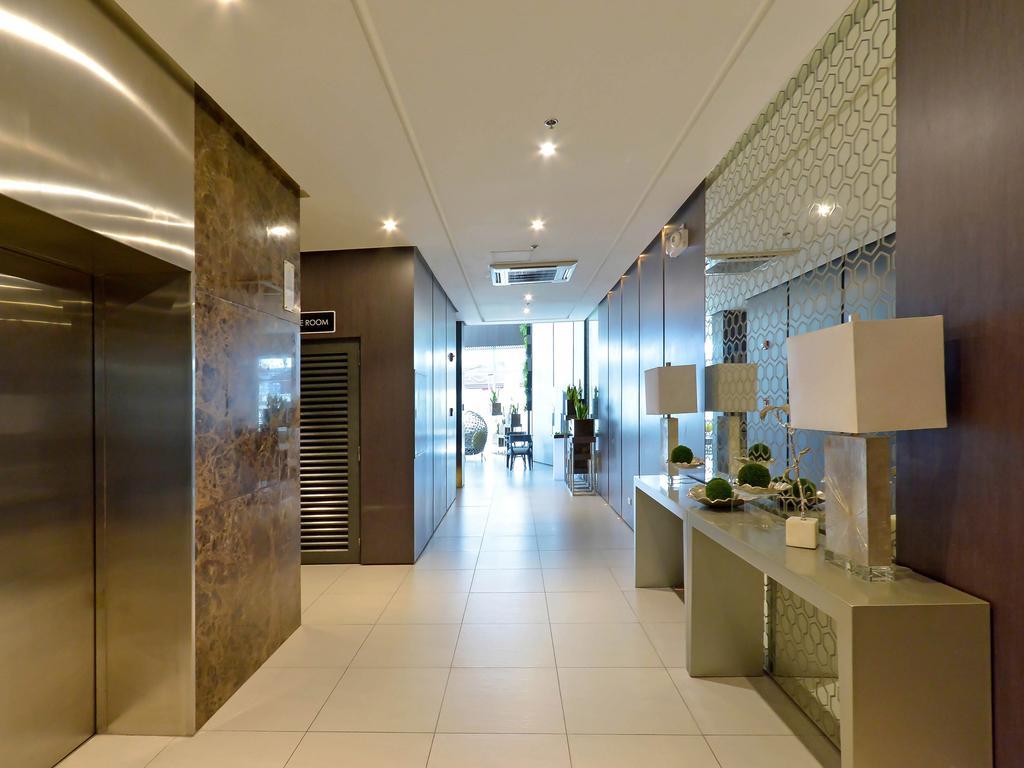 Currency Serviced Suites Manila Ngoại thất bức ảnh