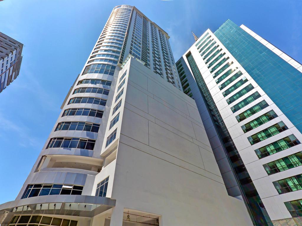 Currency Serviced Suites Manila Ngoại thất bức ảnh