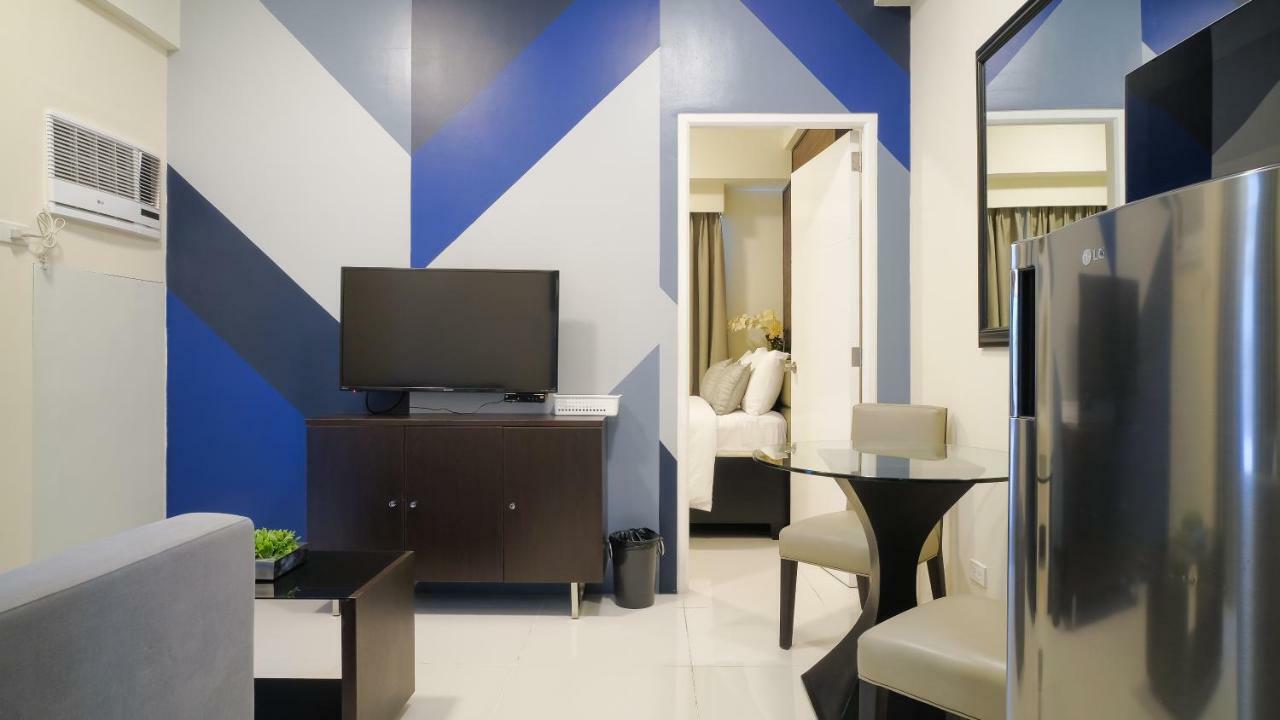 Currency Serviced Suites Manila Ngoại thất bức ảnh